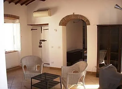 Piazzetta شقة